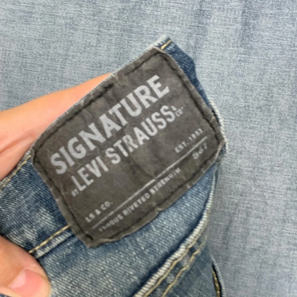 Signature Levi Strauss S61 Relaxed Jeans Mens 30x32 Blue Denim Straight Leg